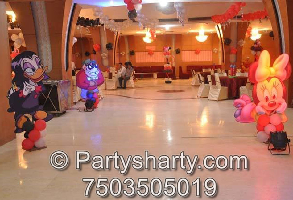 Duck Tales Theme Birthday Party, Birthday themes for Boys, Birthday themes for girls, Birthday party Ideas, birthday party organisers in Delhi, Gurgaon, Noida, Best Birthday Party Themes for Kids and Adults, theme-based birthday party