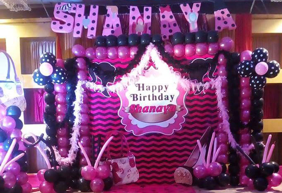 Fashion Diva Theme Birthday Party, Birthday themes for Boys, Birthday themes for girls, Birthday party Ideas, birthday party organisers in Delhi, Gurgaon, Noida, Best Birthday Party Themes for Kids and Adults, theme-based birthday party