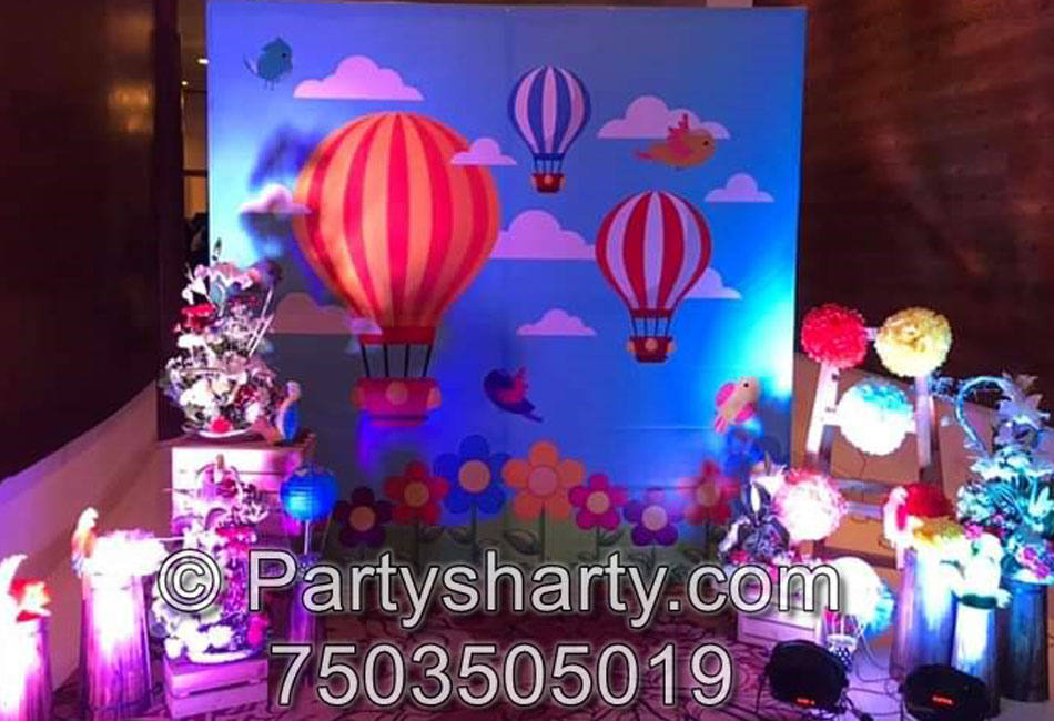 Hot Air Balloon Theme Birthday Party, Birthday themes for Boys, Birthday themes for girls, Birthday party Ideas, birthday party organisers in Delhi, Gurgaon, Noida, Best Birthday Party Themes for Kids and Adults, theme-based birthday party